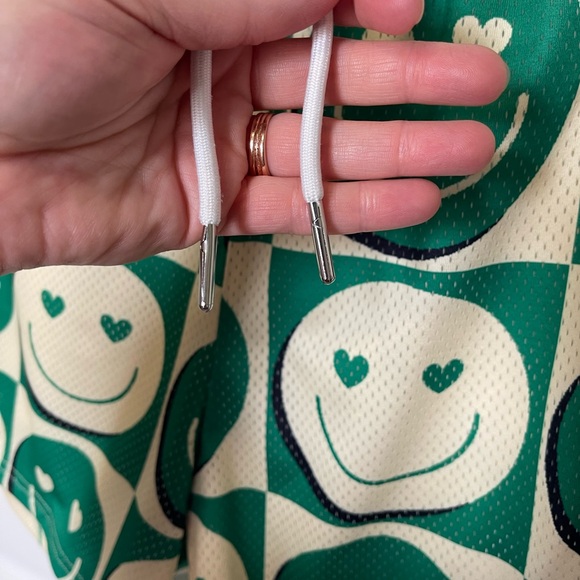 Green Creem Smiley Athletic Gym Shorts - Large 4" - Picture 7 of 9